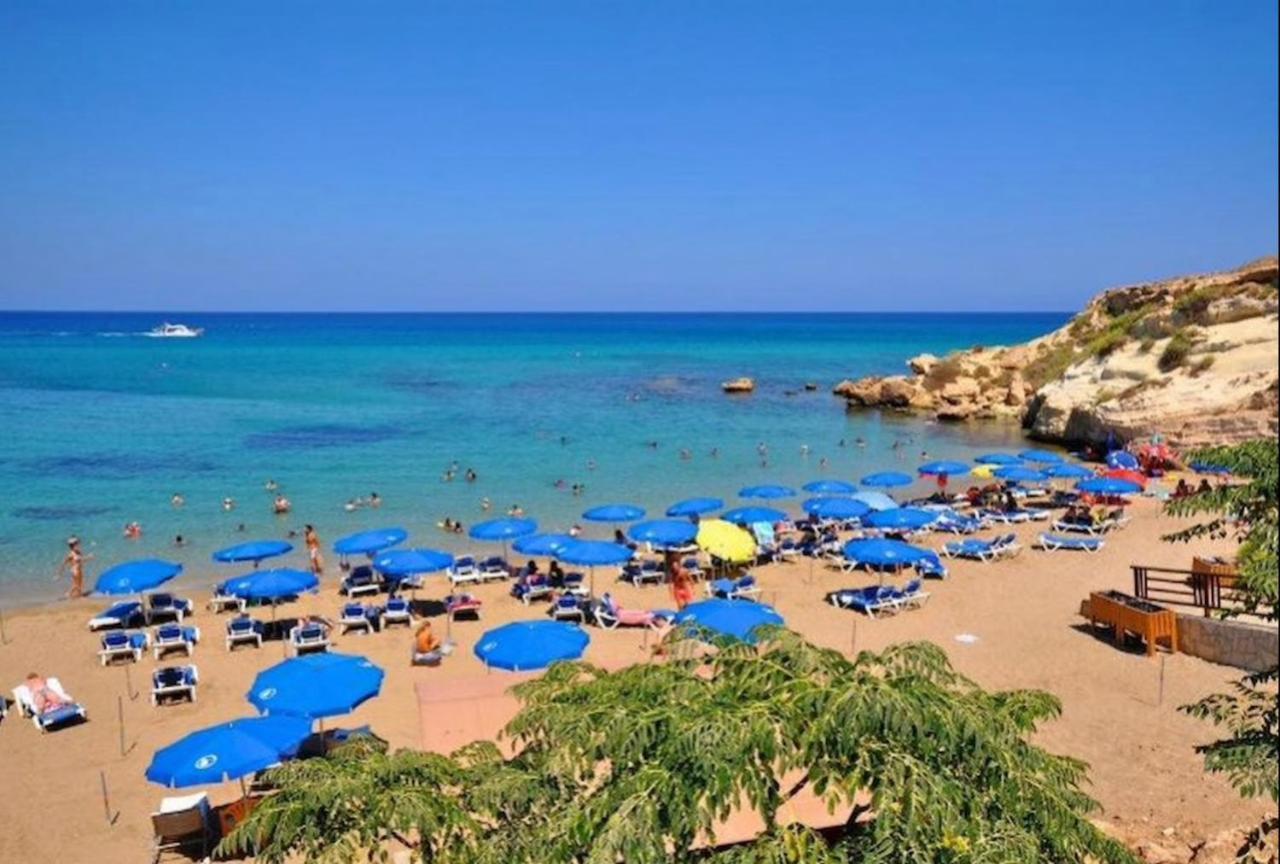 Villa Mario - 2Min Walk From Kapparis Beach Paralimni Exterior photo